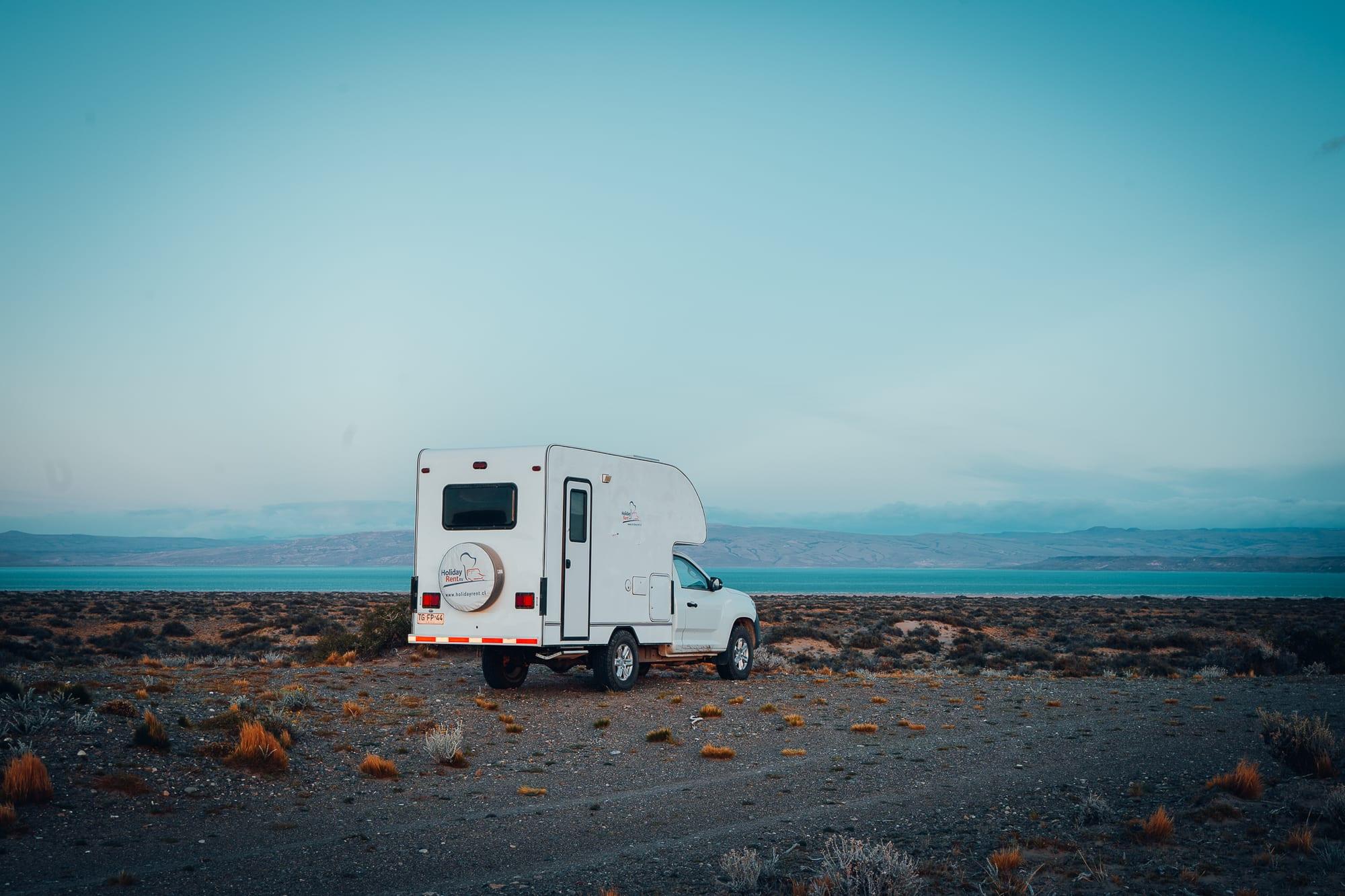 Price-Buster para viajar en temporada alta (octubre): 20% de descuento sobre la tarifa diaria de arriendo